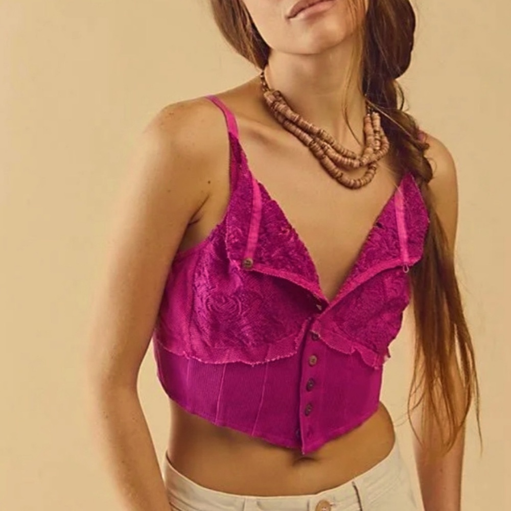 FREE PEOPLE Have my heart raspberry lace crop cotton camisole top